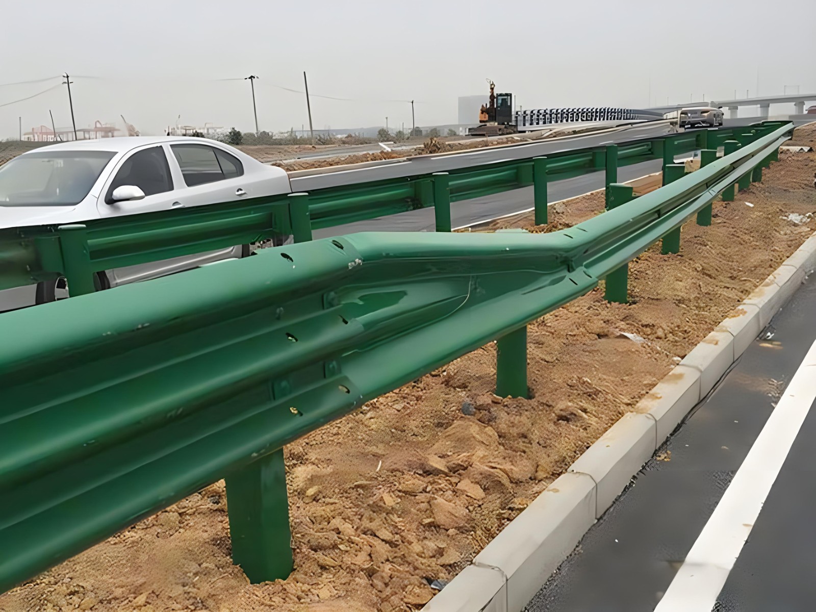 昌都高速波形护栏板日常维护方案确保道路安全新举措